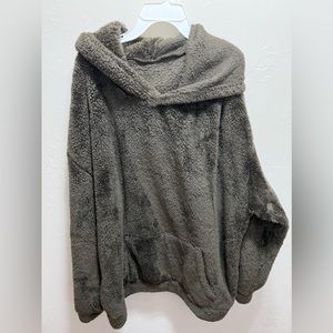 Unisex chocolate brown teddy sweater 2X- GUC